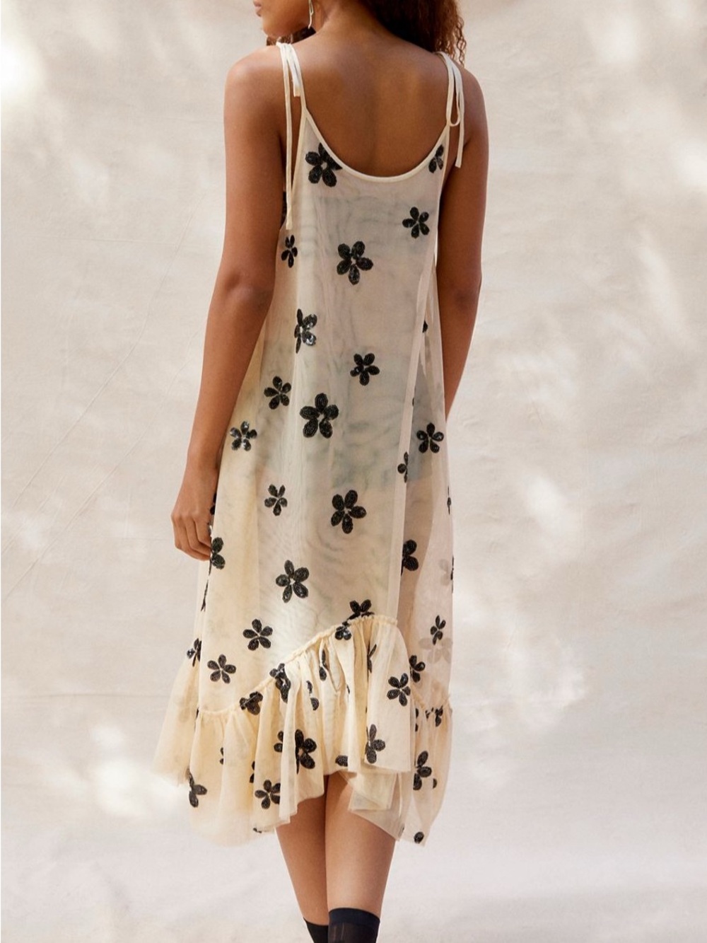 UO sequins midi Dress - size xs